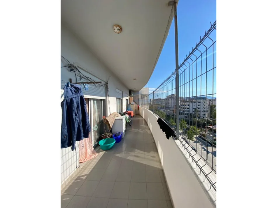 Vlore, shitet apartament 2+1+Ballkon Kati 8, 143 m² 220.000 € (Kali Trojes)