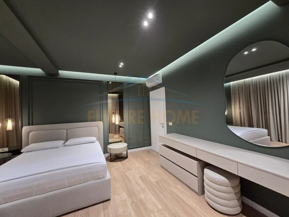 Tirane, jepet me qera apartament 2+1 Kati 6, 104 m² 1.500 € (Mine Peza)