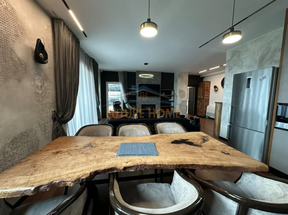 Tirane, jepet me qera apartament 2+1 , 200 m² 1.500 € (Delijorgji)