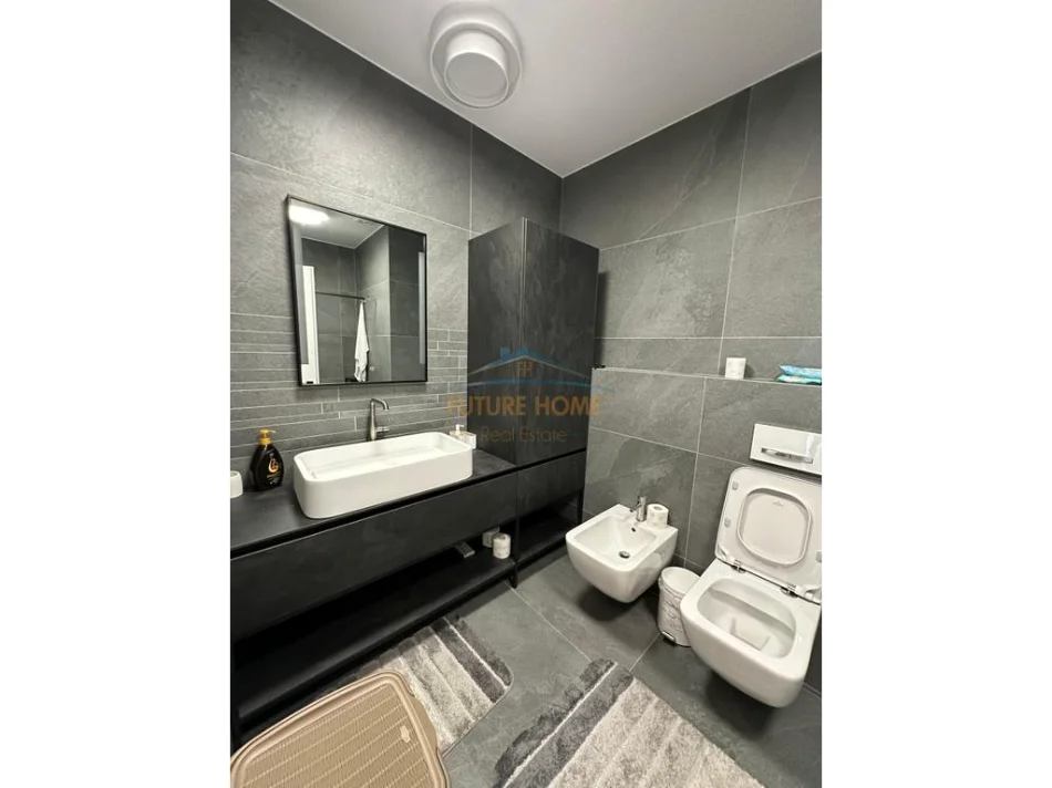 APARTAMENT 2+1+POST PARKIMI ME QERA , PRANE DELIJORGJIT