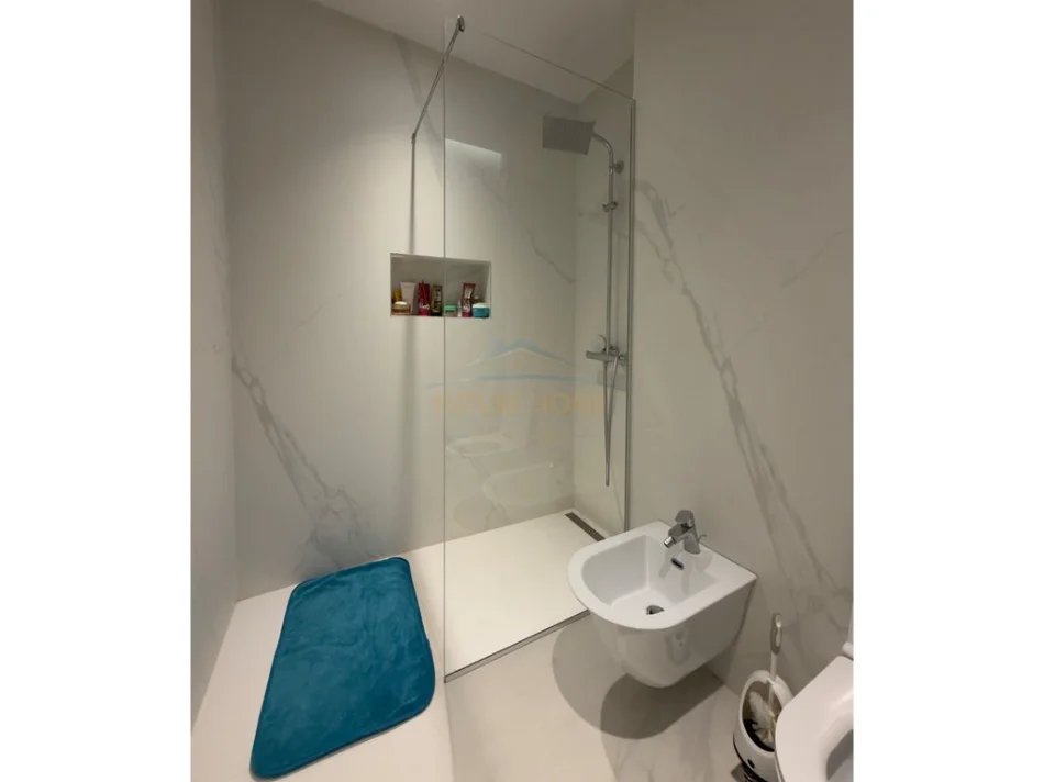DURRES, shitet apartament 3+1 Kati 3, 127 m² 500.000 € (VALAMAR DURRES)