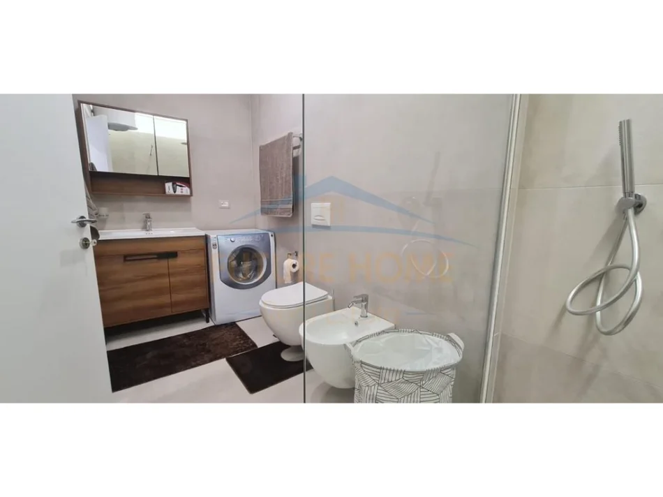 Tirane, jepet me qera apartament 1+1 Kati 2, 90 m² 470 € (RRUGA E ELBASANIT)