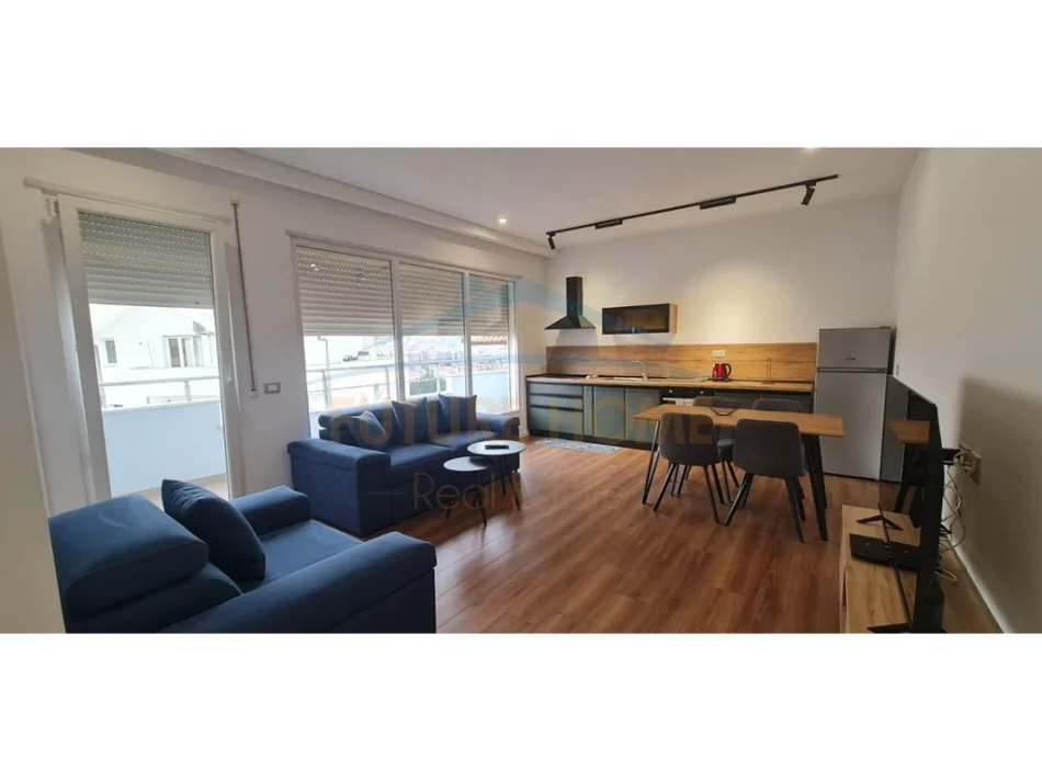 Tirane, jepet me qera apartament 1+1 Kati 2, 90 m² 470 € (RRUGA E ELBASANIT)