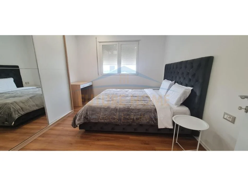 Tirane, jepet me qera apartament 1+1 Kati 2, 90 m² 470 € (RRUGA E ELBASANIT)