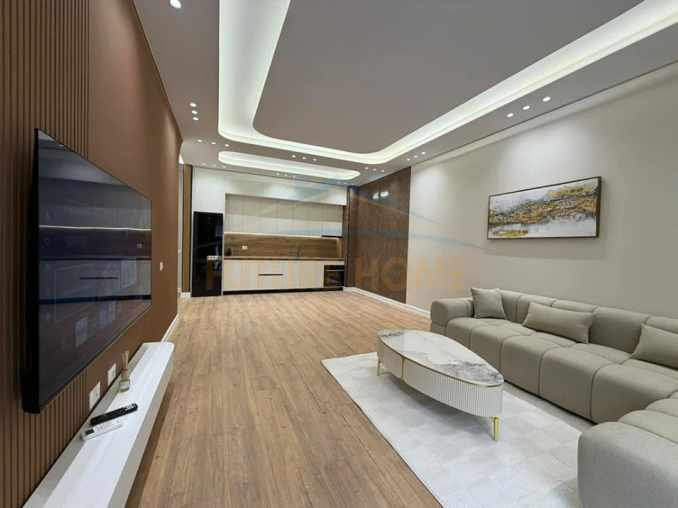 Tirane, shitet apartament 2+1+Ballkon Kati 1, 104 m² 215.000 € (Kompleksi Golden Park)