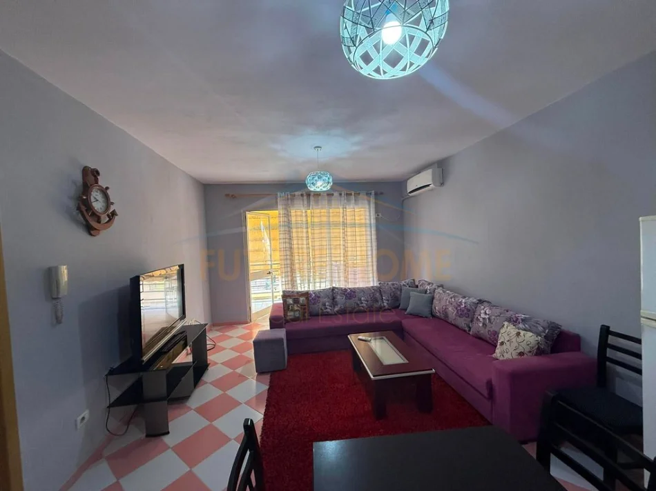 Tirane, jepet me qera apartament 1+1 Kati 6, 65 m² 450 € (Unaza e Re)
