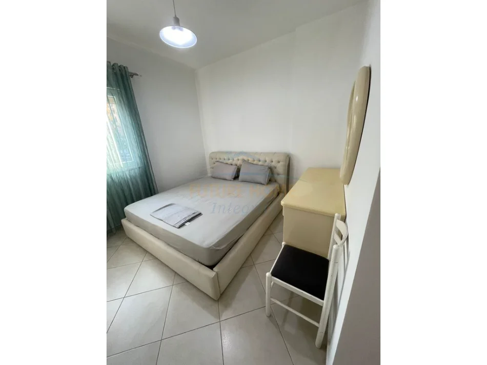 jap me qera apartament 2+1+Ballkon Kati 2, 105 m² 750 € (KRISTAL CENTER)