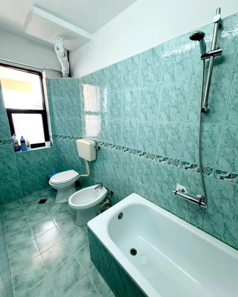 Kavaje, shitet apartament 2+1+Aneks+Ballkon Kati 4, 67 m² 50.000 € (Shetitorja,Josif Budo,Kavaje)