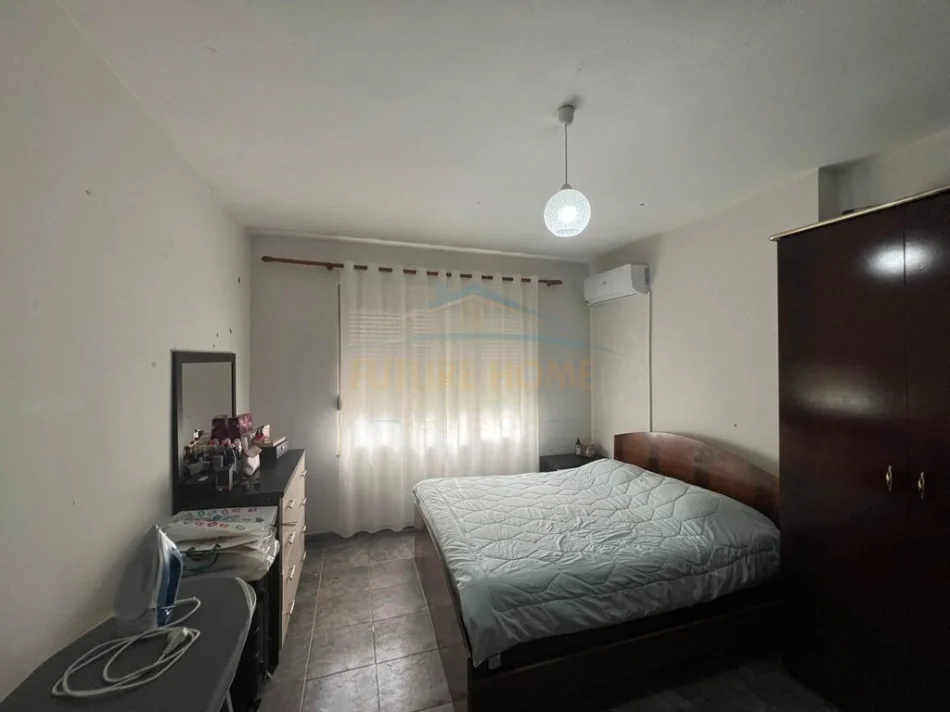 Tirane, shitet apartament 2+1 Kati 4, 96 m² 170.000 € (Alidemi)