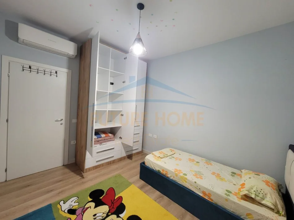Tirane, jepet me qera apartament 2+1 Kati 6, 82 m² 600 € (Rruga 5 Maji, Tiranë.)