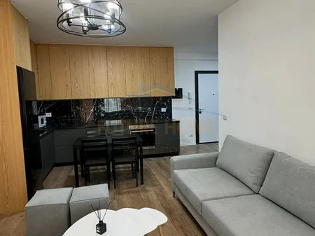 Tirane, jepet me qera apartament 1+1+Ballkon Kati 5, 73 m² 550 € 