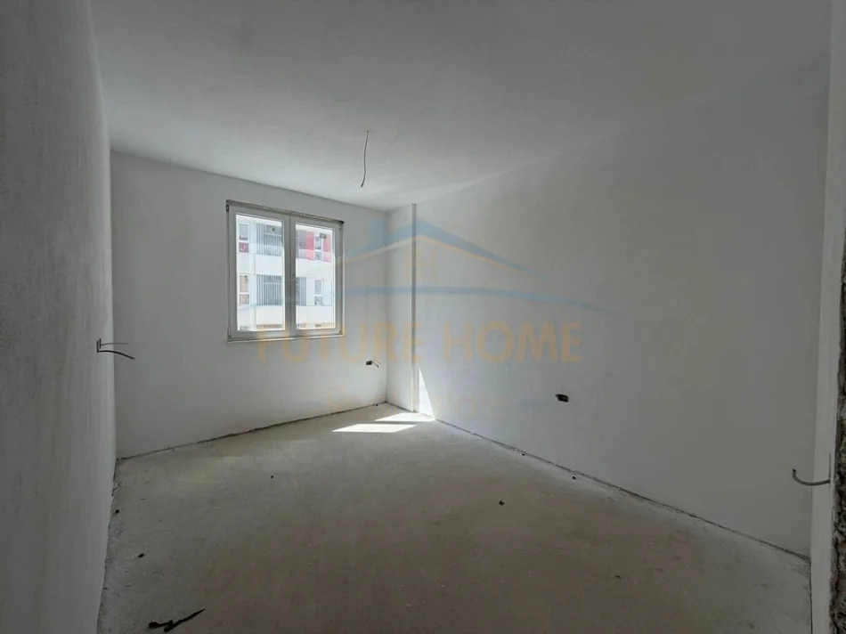 Tirane, shitet apartament 1+1 Kati 4, 57 m² 77.000 € (QTU)