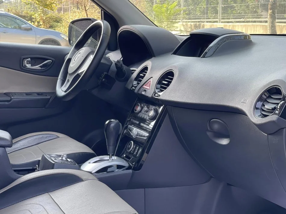 Tirane, shes makine Renault KOLEOS Viti 2010, Kambio Automatike