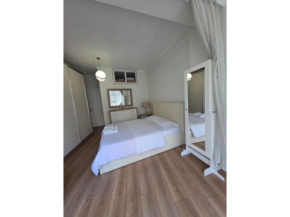 Tirane, shitet apartament 2+1+Ballkon Kati 5, 117 m² 170.000 € (Unaza e re)