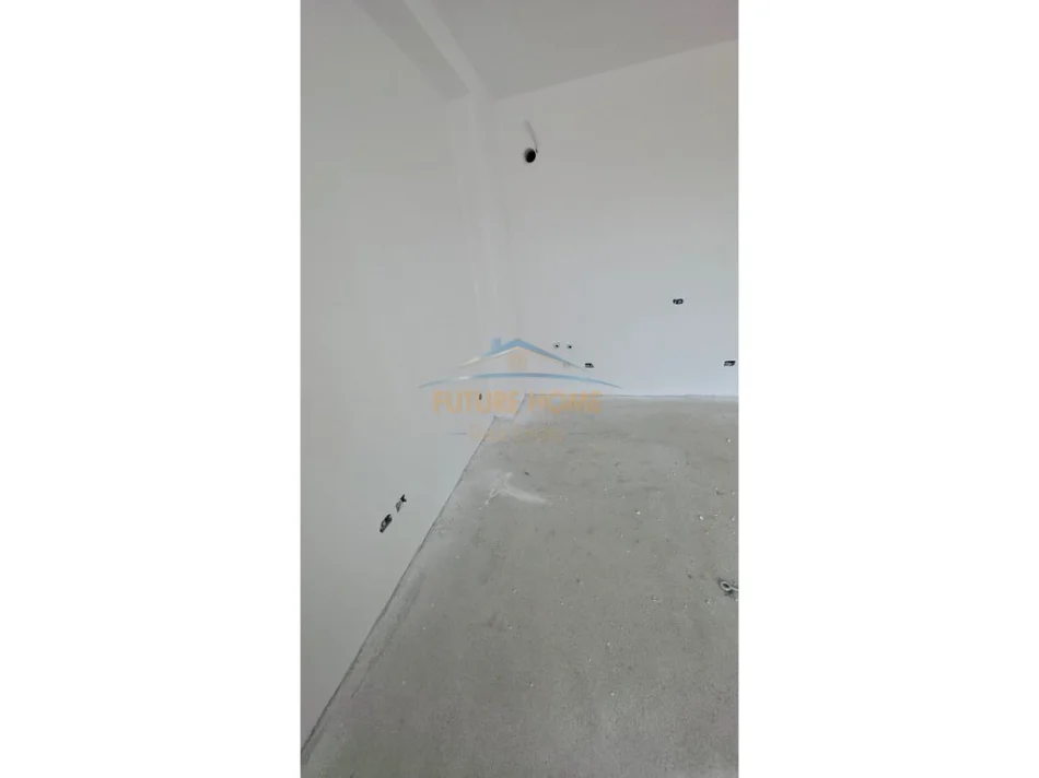 Tirane, shitet apartament 1+1 Kati 4, 85 m² 74.000 € (Kamez)
