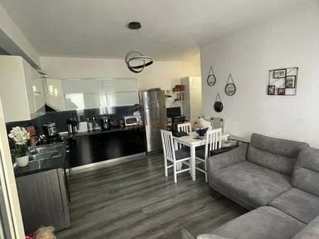 Shqiperi, shitet apartament 1+1 Kati 4, 61 m² 120.000 € 