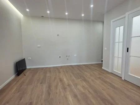 Tirane, shitet apartament 1+1 Kati 3, 44 m² 129.000 € 