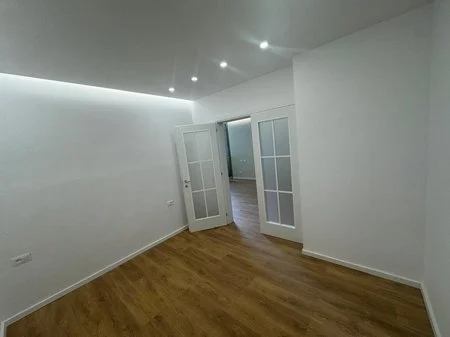 Tirane, shitet apartament 1+1 Kati 3, 47 m² 136.000 € 