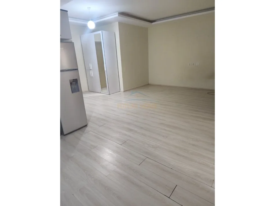 Tirane, shitet apartament 2+1 Kati 2, 75 m² 115.000 € (5 Maj)
