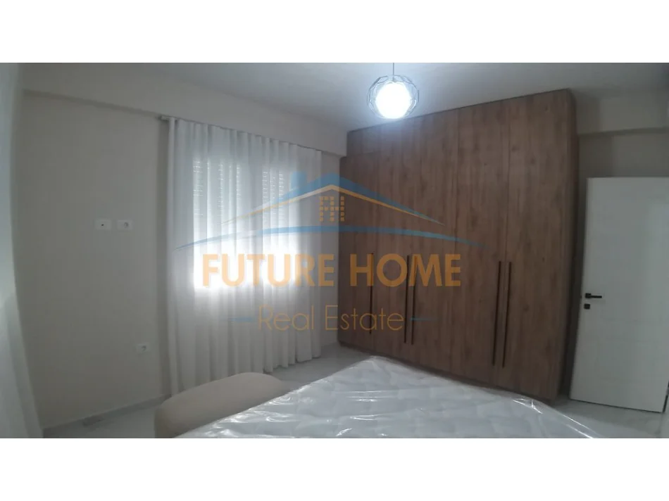 Tirane, jepet me qera apartament 2+1+Ballkon Kati 5, 84 m² 800 € (NDRE MJEDA)