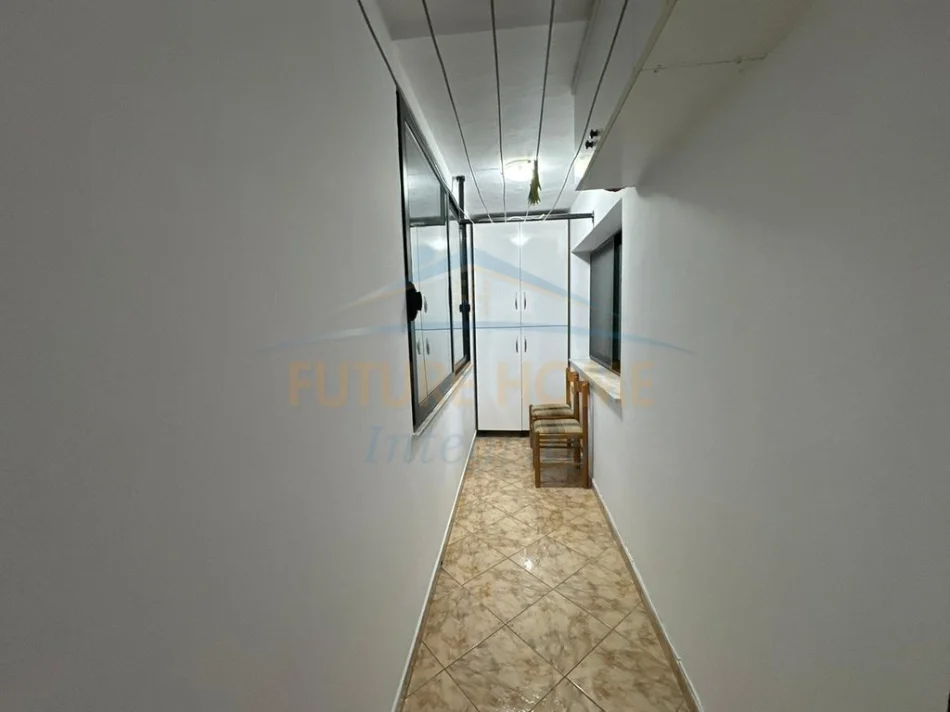 Tirane, shitet apartament 2+1 Kati 4, 92 m² 194.000 € (Shkolla e Baletit)