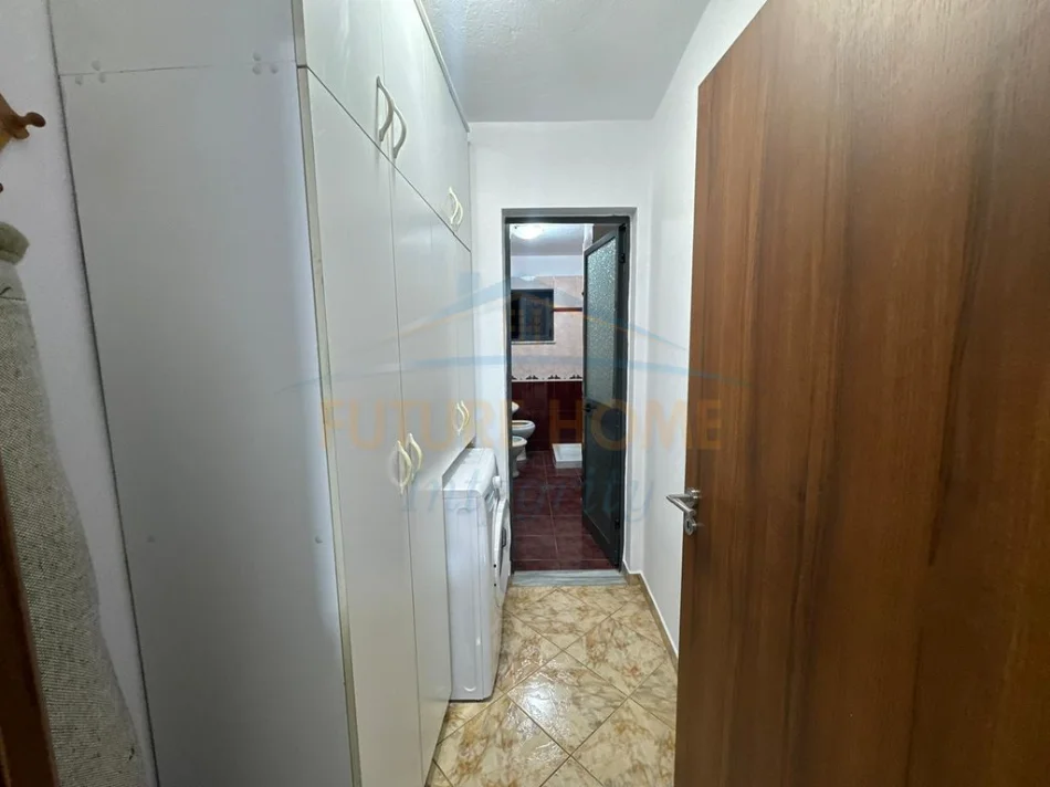 Tirane, shitet apartament 2+1 Kati 4, 92 m² 194.000 € (Shkolla e Baletit)