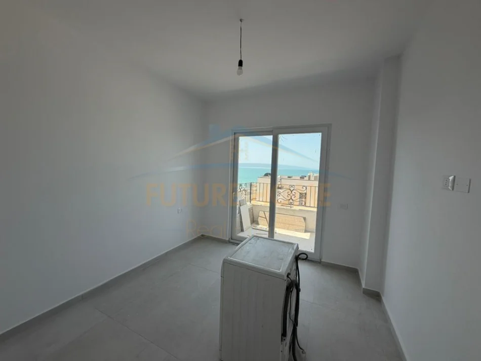 Durres, shitet apartament 2+1+Ballkon Kati 8, 110 m² 320.000 € 