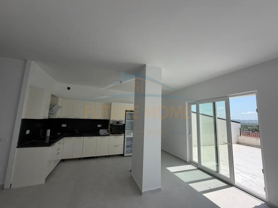 Durres, shitet apartament 2+1+Ballkon Kati 8, 110 m² 320.000 € 