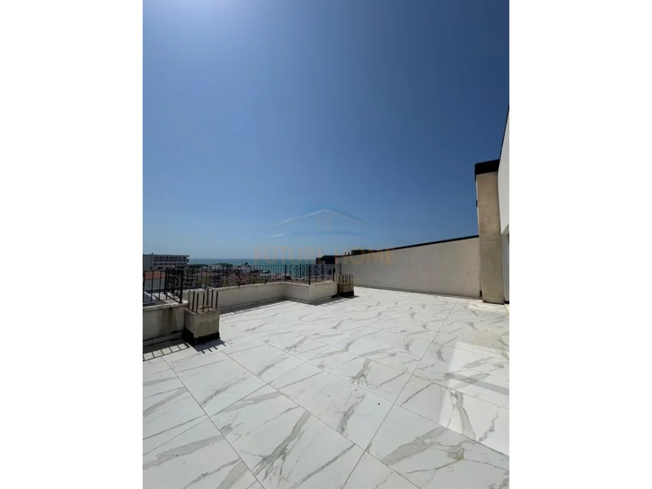 Qerret, shitet apartament 2+1 Kati 8, 138 m² 250.000 € (Qerret, Kavajë)