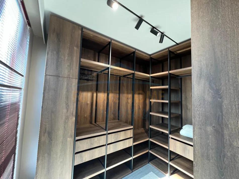 Tirane, shitet apartament 1+1+Garderobe, Kati 3,  76 m² (Sauk)  Kontaktoni per Cmimin