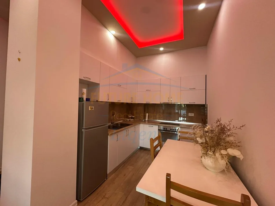 jap me qera apartament 2+1 Kati 1, 120 m² 799 € (LIQENI I THATE)