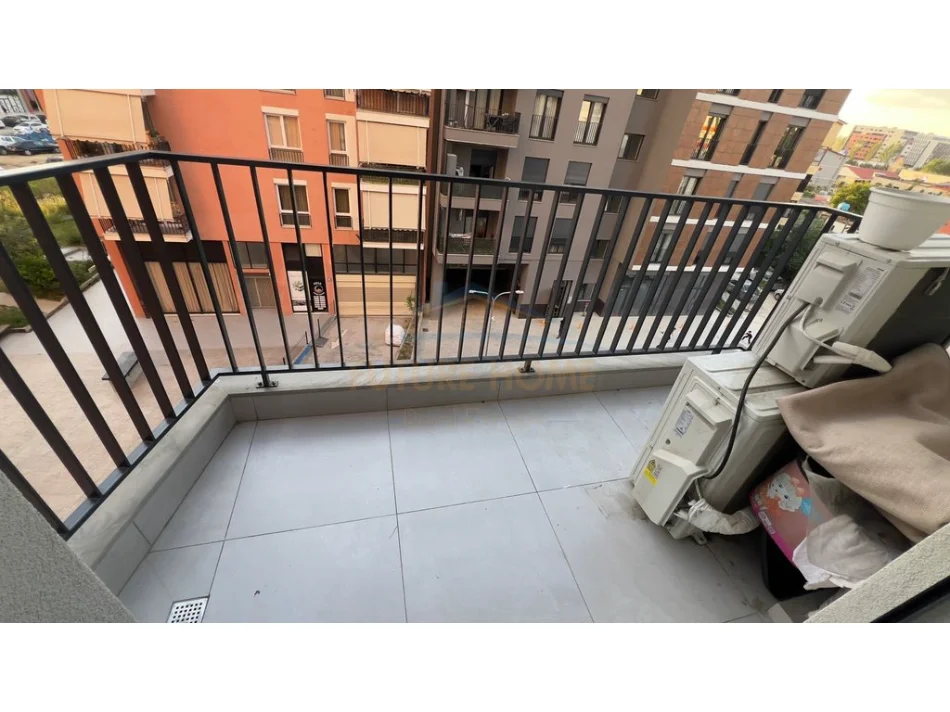 Tirane, shitet apartament 2+1+Post Parkimi Kati 3, 107 m² 150.000 € (Kompleksi Jolla, Unaza e Re,)
