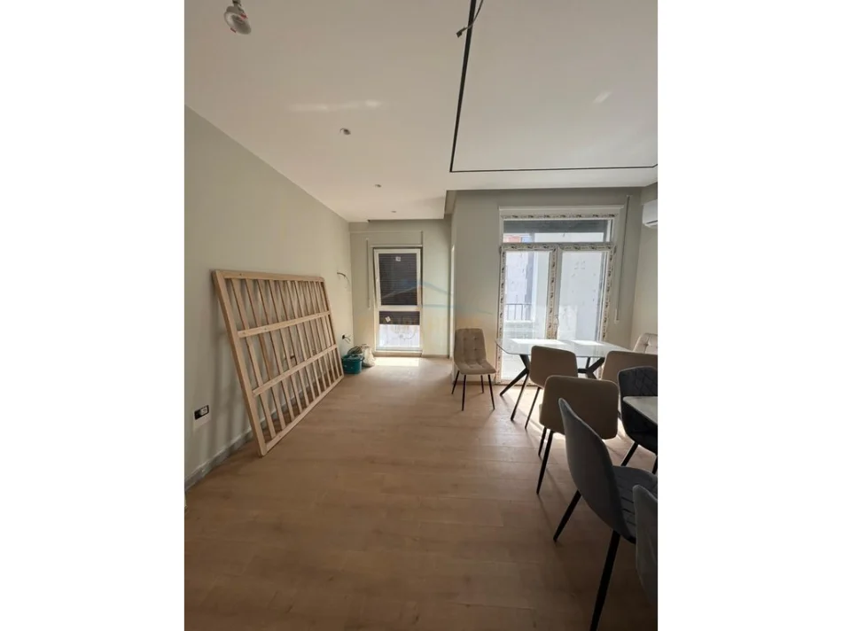Tirane, shitet apartament 2+1 Kati 6, 97 m² 190.000 € (5 MAJ)
