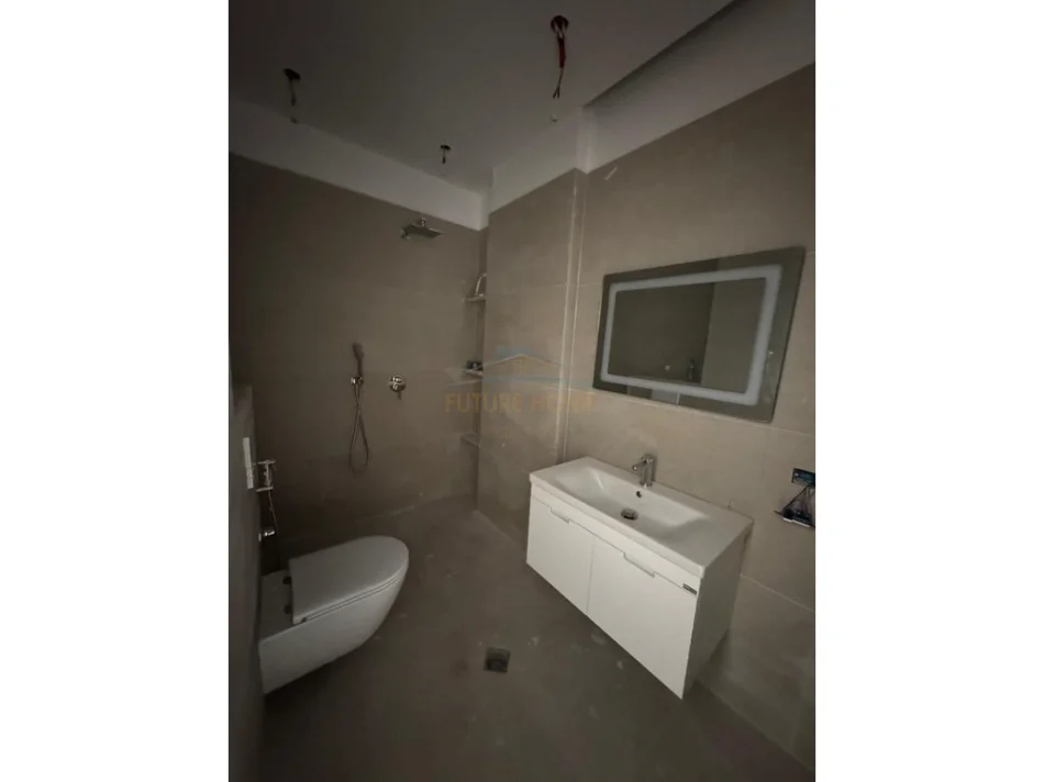 Tirane, shitet apartament 2+1 Kati 6, 97 m² 190.000 € (Rruga 5 Maji)
