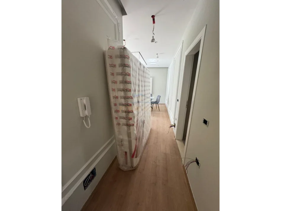 Tirane, shitet apartament 2+1 Kati 6, 97 m² 190.000 € (Rruga 5 Maji)