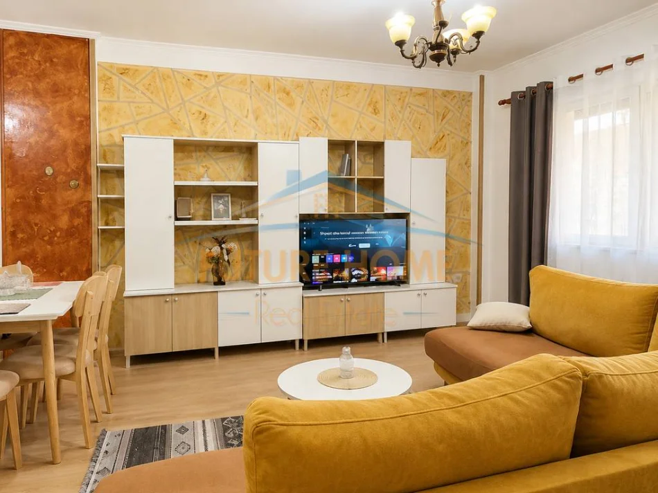 Tirane, shitet apartament 2+1+Aneks+Ballkon Kati 1, 120 m² 210.000 € (Kodra e Diellit)