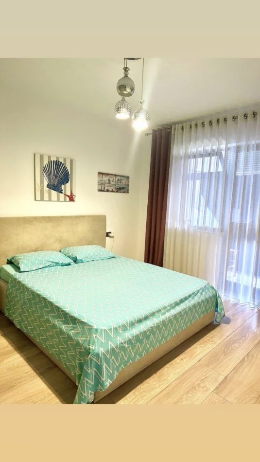Tirane, jepet me qera apartament 1+1 Kati 5, 62 m² 500 € 