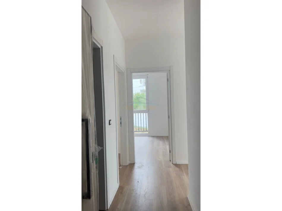 Tirane, shitet apartament 2+1 Kati 1, 79 m² 141.714 € (SAUK)