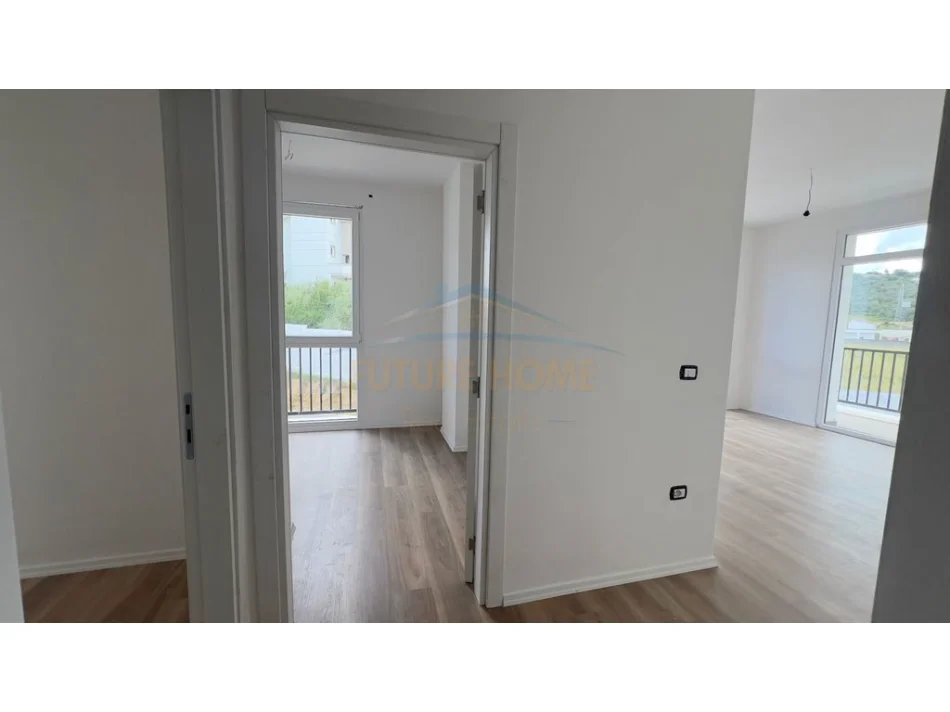 Tirane, shitet apartament 2+1 Kati 1, 78 m² 141.714 € (Sauk)