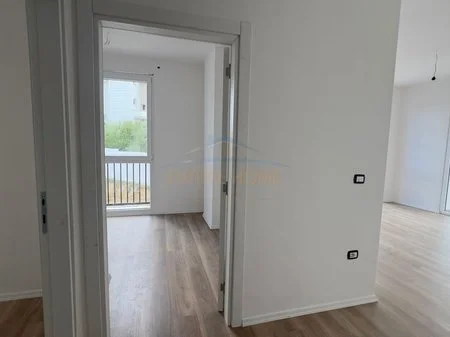Tirane, shitet apartament 2+1 Kati 1, 79 m² 141.714 € 