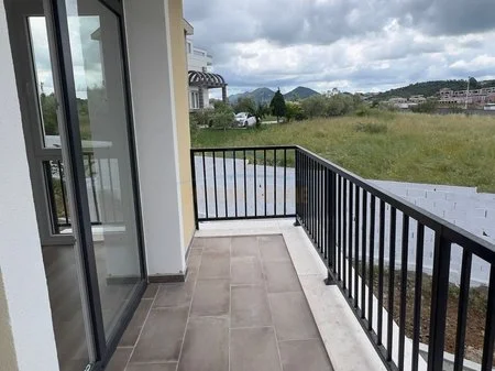 Tirane, shitet apartament 2+1 Kati 1, 79 m² 141.714 € 