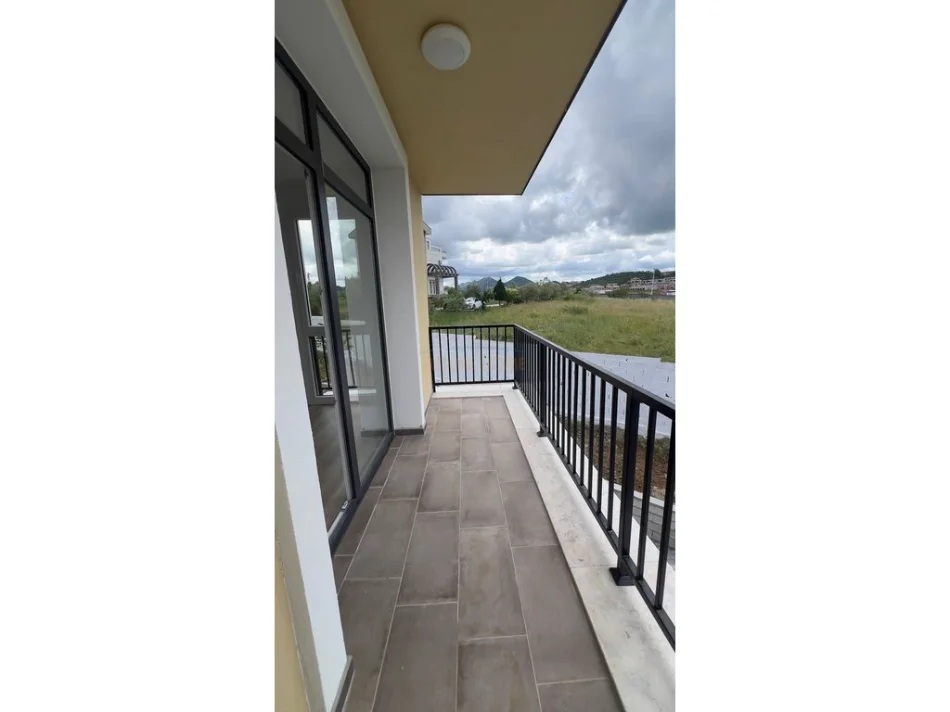 Tirane, shitet apartament 2+1 Kati 1, 79 m² 141.714 €