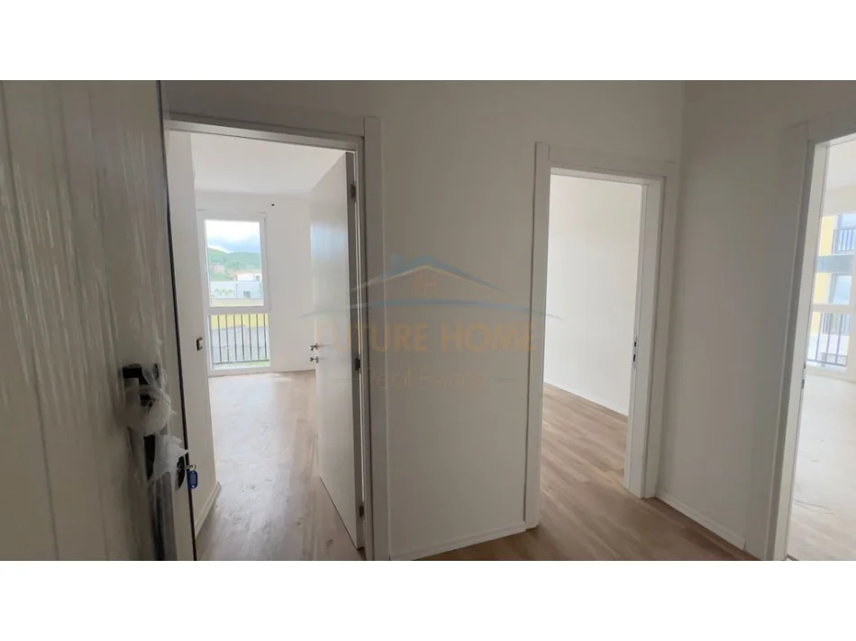 Tirane, shitet apartament 2+1 Kati 1, 80 m² 148.074 € (SAUK)