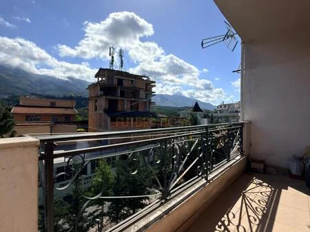 Tirane, shitet apartament 2+1 Kati 3, 87 m² 132.000 € 