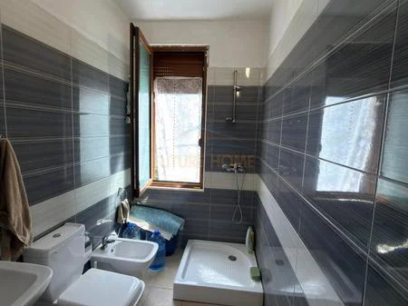 Tirane, shitet apartament 2+1 Kati 3, 87 m² 132.000 € 