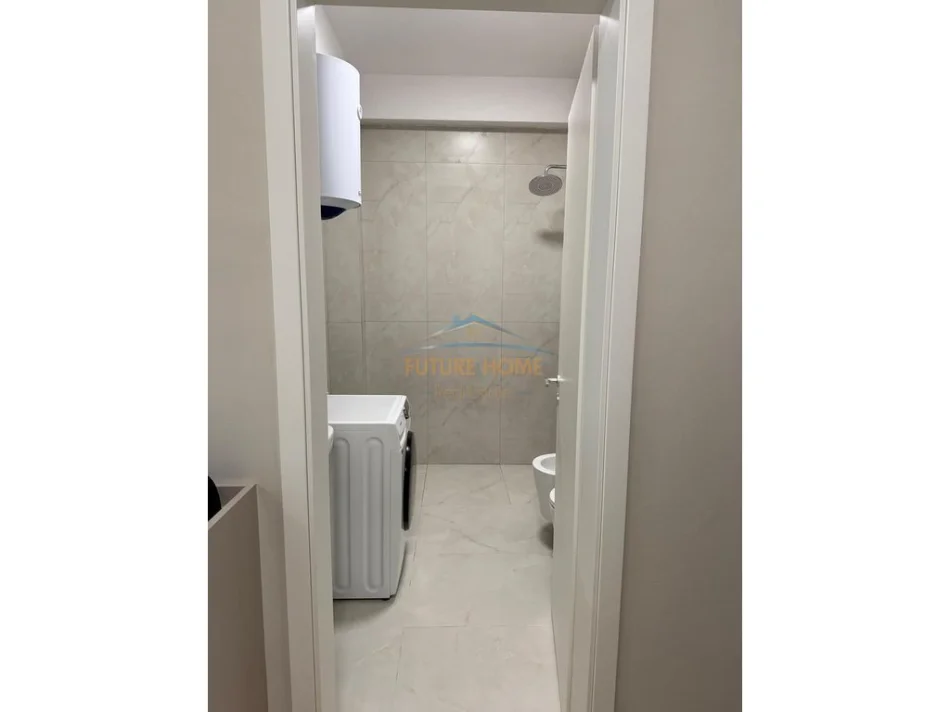 Tirane, jepet me qera apartament 1+1+Ballkon Kati 3, 57 m² 450 € (Ali Demi)