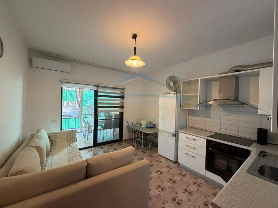 Durres, shitet apartament 1+1 Kati 2, 65 m² 85.000 € 