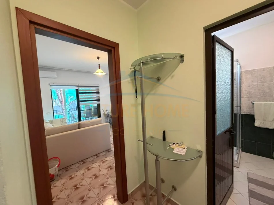 Shkembi Kavajes, shitet apartament 1+1 Kati 2, 65 m² 85.000 € (Shkembi Kavajes, Golem)