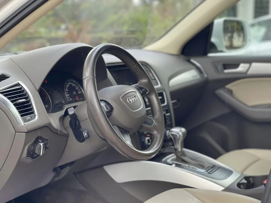 Tirane, shes SUV | Fuoristrad | Xhip AUDI Q5 QUATTRO Benzin, e bardhë automatik Klima 132.000 km