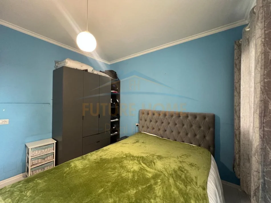 Tirane, shitet apartament 2+1+Ballkon Kati 10, 101 m² 205.600 € (Pallati me Shigjeta)